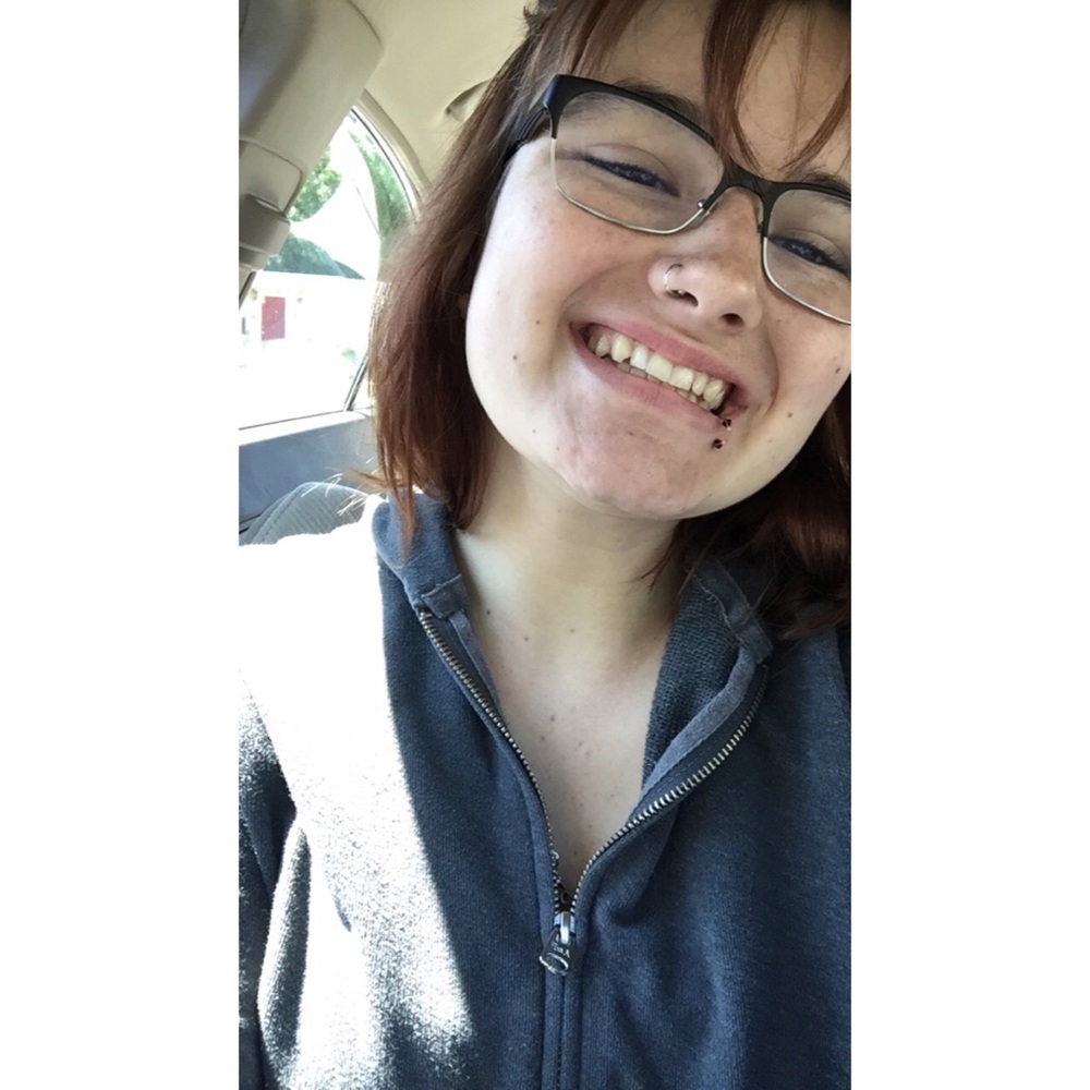 Meet your Posher, Alyssa